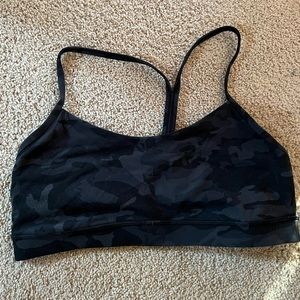 Lululemon flow Y nulu bra